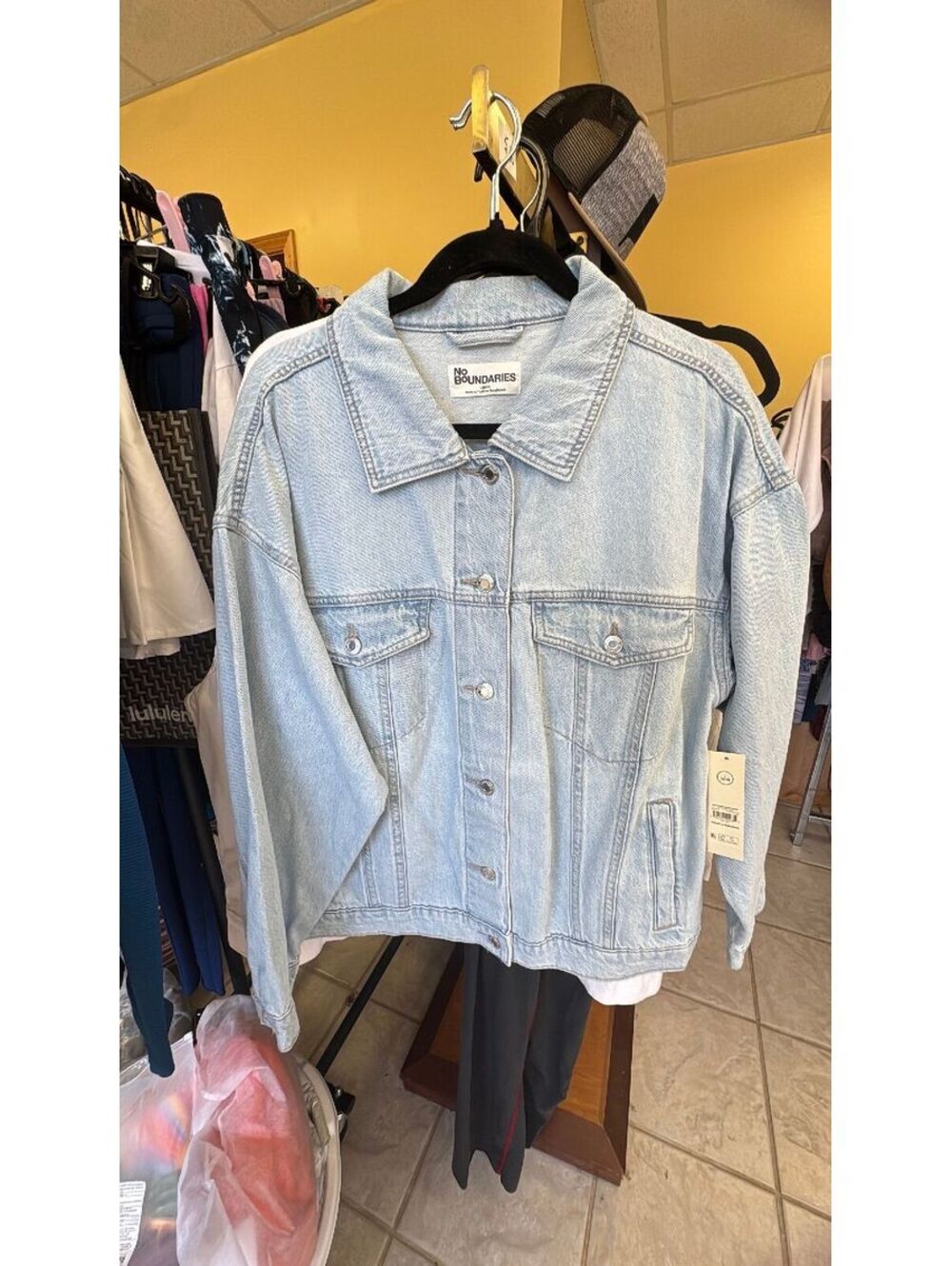NWT ladies Denim Jacket Large